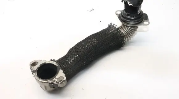 Mazda 5 EGR valve line/pipe/hose 9674950180