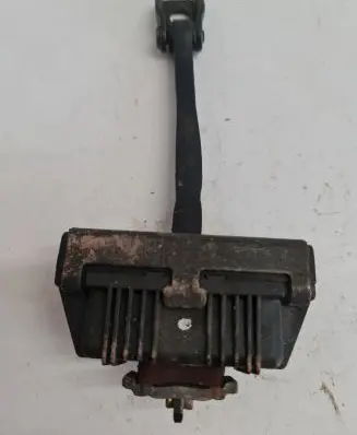 BMW 5 E60 E61 Front door check strap stopper 7033609