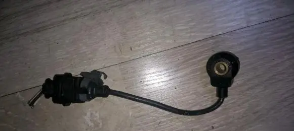 Detonation knock sensor