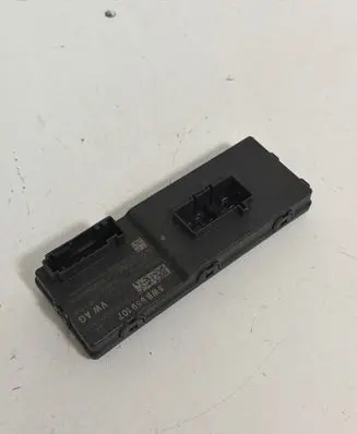 Skoda Enyaq iV Tailgate/trunk control unit/module 5WB959107