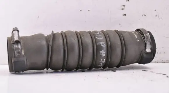 Intercooler hose/pipe