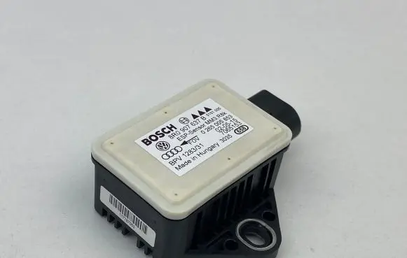 Audi Q5 SQ5 ESP acceleration yaw rate sensor 8R0907637B 7065153 0265005853