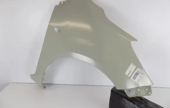 Opel Agila B Fender