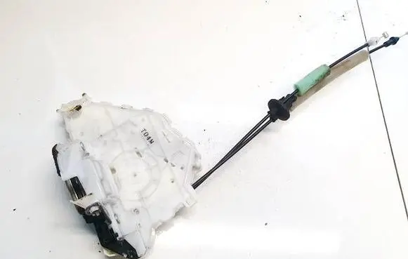 Mazda CX-30 Front door lock 4h26a731