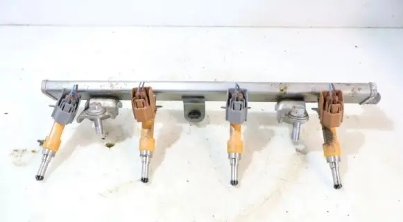 Suzuki SX4 S-Cross Fuel main line pipe