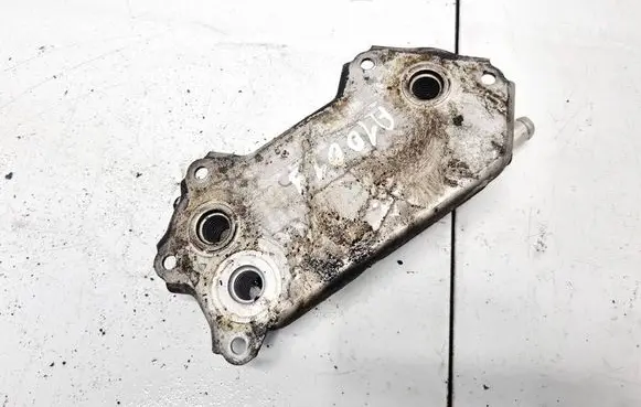 Toyota Corolla Verso AR10 Engine oil radiator 