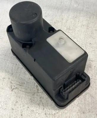 Volkswagen Golf III Vacuum pump 1H0962257G