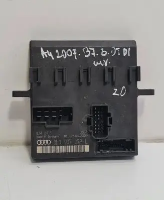 Audi A4 S4 B7 8E 8H Comfort/convenience module 8E0907279L