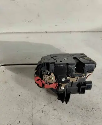 Audi A4 S4 B6 8E 8H Front door lock PA6630FV