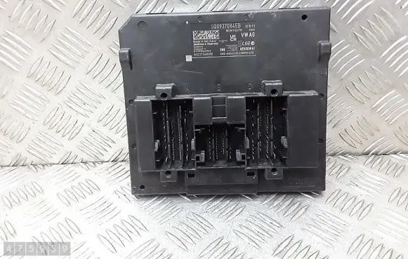 Skoda Karoq Engine control unit/module 5q0937084eb