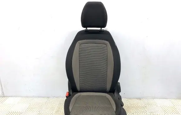 Fiat Tipo Front driver seat