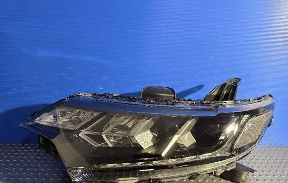 Mitsubishi Outlander Headlight/headlamp