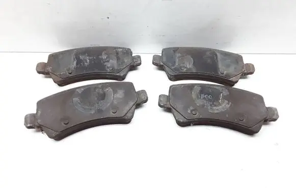 Volvo S80 Brake pads (rear) 