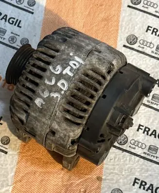 Audi A6 S6 C6 4F Generator/alternator 059903015R 2542784C 107029701