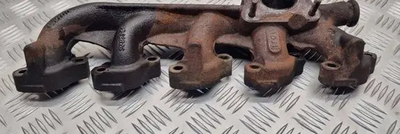 Volvo V70 Exhaust manifold 8642826