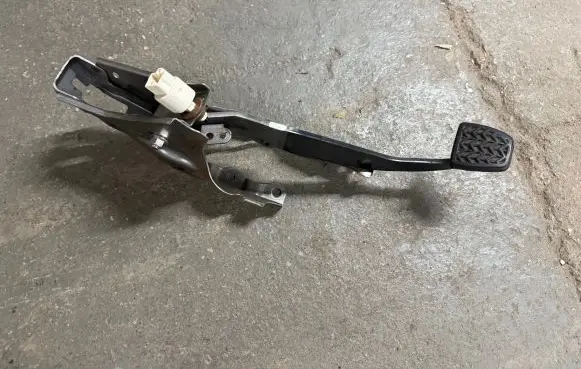 Citroen C1 Brake pedal