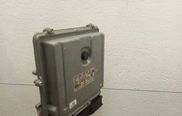 Mercedes-Benz E W211 Engine control unit/module A6421508578 0281013722 327810628101603