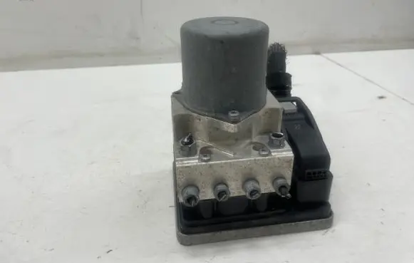 BMW X4M F98 ABS Pump 9502291