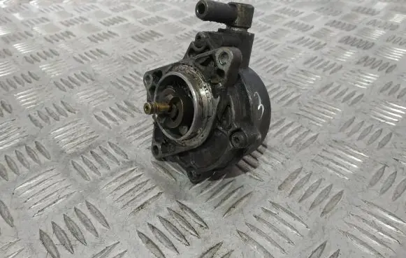 Audi A6 S6 C5 4B Vacuum pump 059145100B 72218501