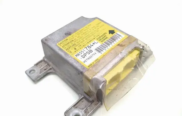 Mitsubishi Pajero Airbag control unit/module MR551784 W2T60275A