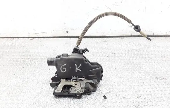 Seat Leon (1M) Rear door lock