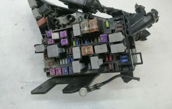 Subaru Legacy Fuse module