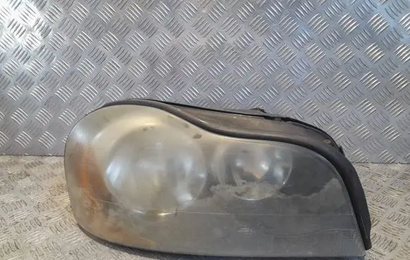 Volvo XC90 Headlight/headlamp 30784152 89901334