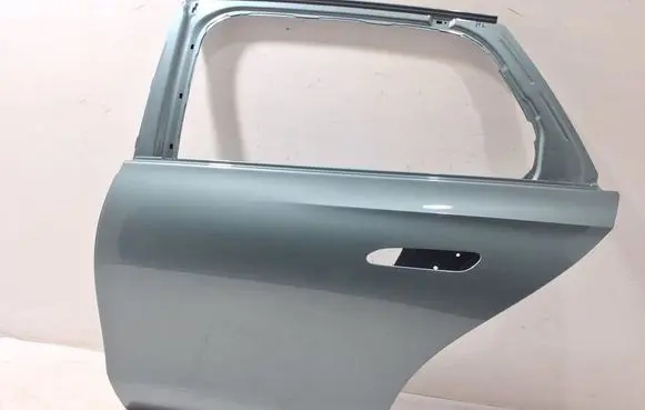 Mercedes-Benz E W214 Rear door A2147305100