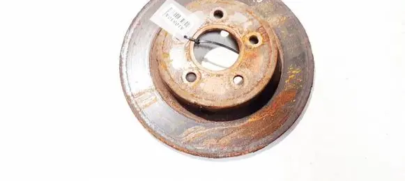 Volvo V50 Rear brake disc neventiliuojamas