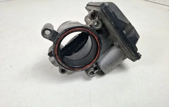 Audi A4 S4 B8 8K Throttle valve 03L128063E
