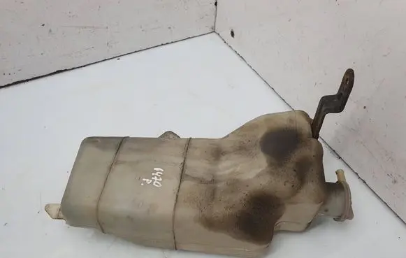 Daihatsu Sirion Coolant expansion tank/reservoir 16470B1010