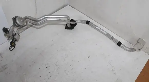 Volvo S90, V90 Air conditioning (A/C) pipe/hose 31369749