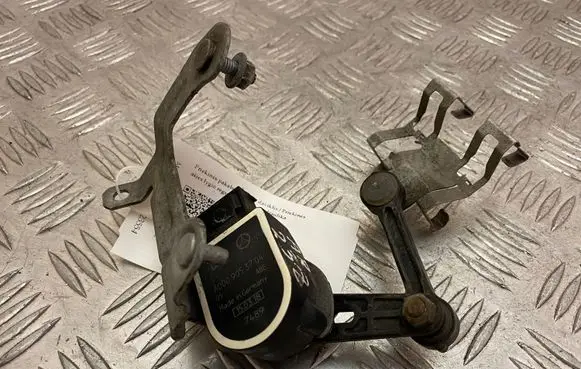 Rear air suspension level height sensor
