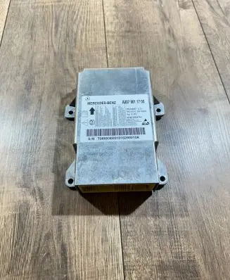 Mercedes-Benz E C207 W207 Airbag control unit/module A2079011700 5WK43967