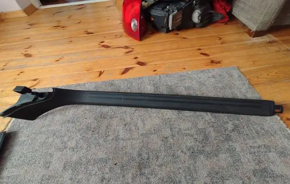 Audi TT Mk1 Front sill trim cover 8N8853905