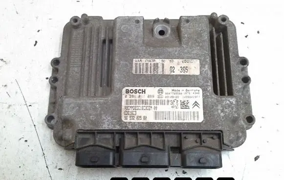 Peugeot 206 Engine control unit/module 0281011089