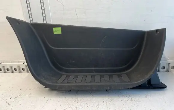 Renault Master III Front sill trim cover 769520009R