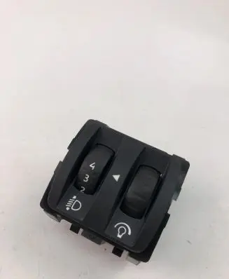 Renault Captur Light switch 251900567R