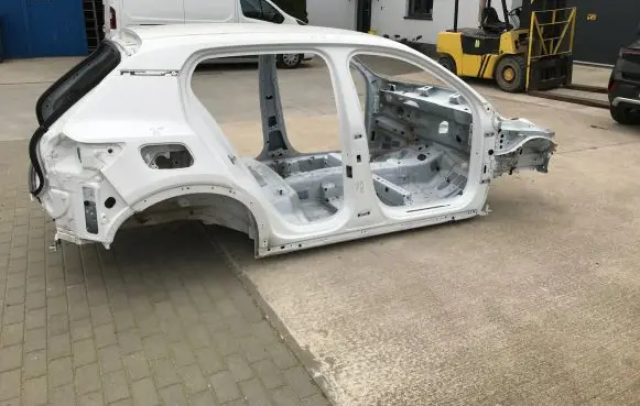 Volvo XC40 Roof 
