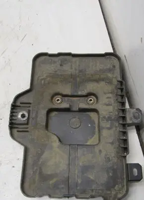 Suzuki Vitara (LY) Battery box tray 72521-61M10