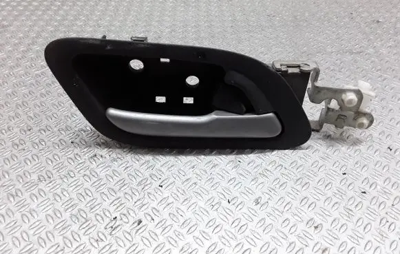 Honda FR-V Rear door interior handle