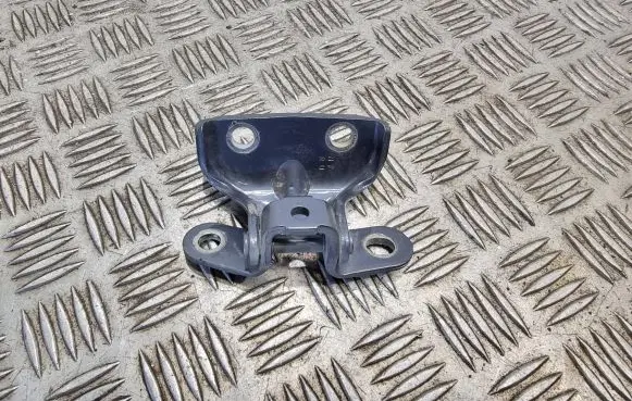 KIA Ceed Rear door upper hinge A046057