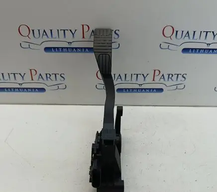 Opel Antara Accelerator throttle pedal 20905700