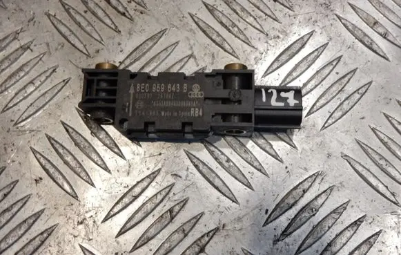 Audi A4 S4 B7 8E 8H Airbag deployment crash/impact sensor 8E0959643B 8E0959643 34127