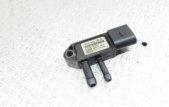 Volkswagen Caddy Exhaust gas pressure sensor 076906051A