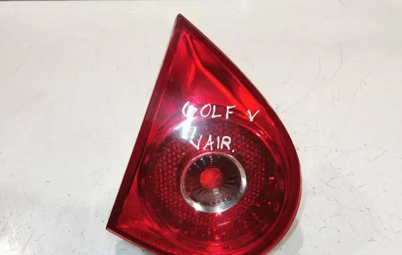 Volkswagen Golf V Tailgate rear/tail lights 1K6945093E