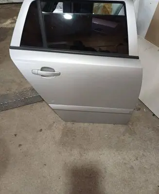 Opel Astra H Rear door 