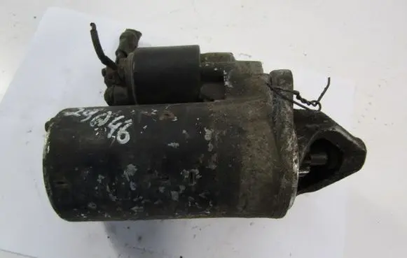 Opel Corsa B Starter motor 0001106011