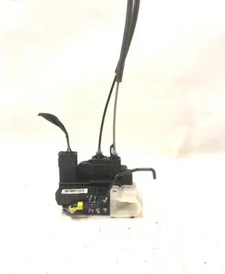 Hyundai i20 (PB PBT) Front door lock