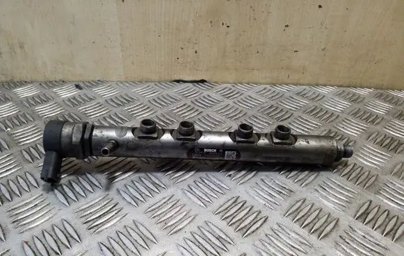 Jaguar XJL Fuel main line pipe 0445216028 9X2Q9D280EA 0281006017